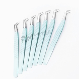 Pince à cils RMI Silver Shin Tip 45 degrés Slim Boot Volume Point Tip en acier inoxydable bleu thermolaqué avec poignée diamantée - Product Image 4