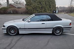 BMW M3 Convertible de 1998, Vehículo Usado en Venta - Product Image 3