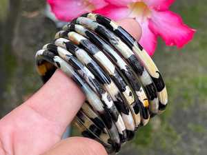 เซ็ตสร้อยข้อมือกำไลรูปเขาควายธรรมชาติขัดเงาเป็นมิตรต่อสิ่งแวดล้อมชุดกำไลข้อมือ7สี - Product Image 4