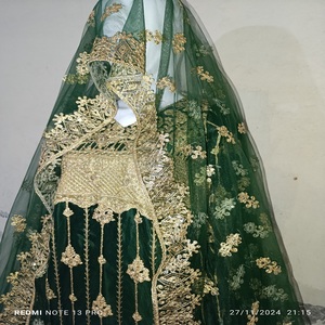 Ensemble de mariée en soie Lehenga Choli brodé, prêt-à-porter, pour mariage et fêtes, vente en gros à prix imbattable - Product Image 2