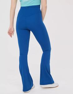 2024 pantalons de Yoga taille haute pour femmes tendance OEM personnalisé extensible dans les quatre sens respirant collants écologiques taille croisée ourlet fendu - Product Image 2