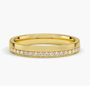 Elegante Anillo Minimalista con Diamantes Engastados en Canal LR - Product Image 1