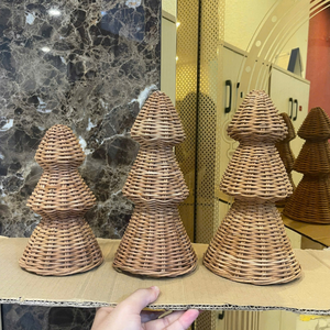Árbol de Navidad de Ratán Vietnamita para Resultados Artesanales Excepcionales que Estimulan los Sentidos Durante las Fiestas, Suministrado por 99 Gold Data - Product Image 5
