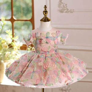 Vestido de niña de las flores de lujo al por mayor con encaje de tul, diseño floral 3D colorido, estilo princesa, hasta la rodilla, con mangas abullonadas, para cumpleaños y bodas - Product Image 3