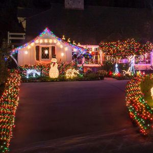 Luci Natalizie da Esterno a 200 LED, 20 Metri, con Spina e 8 Modalità, Decorazioni Festive per le Feste - Product Image 2