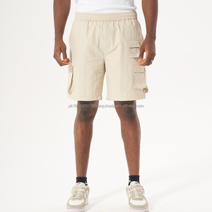 Short cargo décontracté et imperméable de haute qualité pour homme avec poche utilitaire brodée de design Streetwear pour des vêtements confortables - Product Image 1