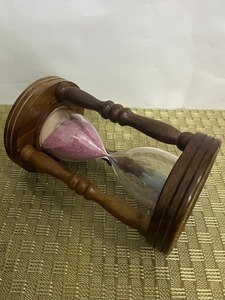 Sablier en bois fait main, minuterie de cinq minutes, décoration de bureau rustique, horloge à sable en bois vintage, accessoire de table de bureau classique, pour la maison - Product Image 6