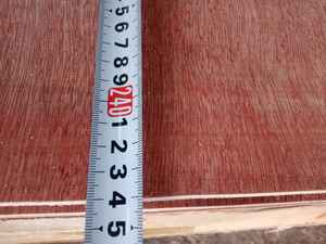 Contrachapado Comercial FOMEX GREENWOOD con Núcleo de Madera Dura Okume, Grado PRIMERA CLASE E2, Formaldehído para Uso en Interiores, 1220x2440mm - Product Image 3