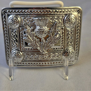 Hebilla de cinturón de kilt escocés de alta calidad con emblema de cardo y nudos celtas, acabado cromado, personalizada, al por mayor 2026 - Product Image 1