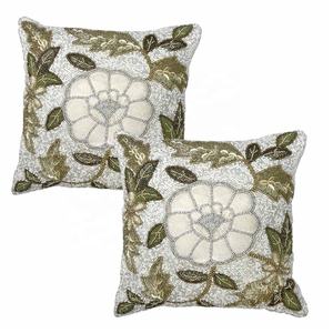 ปลอกหมอนอิงลายดอกไม้ประดับลูกปัดแก้วแบบใหม่ ปลอกหมอนอิงตกแต่งประดับลูกปัด สำหรับโซฟา เก้าอี้ หรือเตียง - Product Image 2