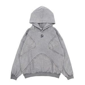 เสื้อฮู้ดสีเทาขนาดใหญ่พิเศษ ดีไซน์แบบ Patchwork พร้อมโลโก้ด้านหน้า ทรง Unisex ผ้า French Terry - Product Image 1