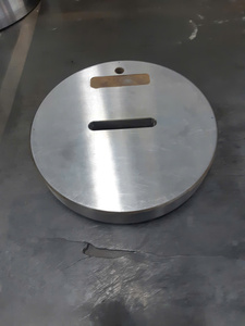 Moldes de extrusión de aluminio para la fabricación de cajas de cartón en la industria manufacturera VMMP/ODM/OEM Acero SKD61/SKD 61 mejorado - Product Image 1