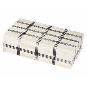Nuevo Joyero Rectangular de Hueso Tallado a Mano con Organizador Decorativo a Precio de Mayoreo - Product Image 3