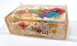 Eco-Friendly Handmade Resin Rectangle <b>Box</b> <b>for</b> Gift Jewelry Storage-Modern Christmas Design Soft Interior <b>for</b> Delicate Items Feng - Product Image 4