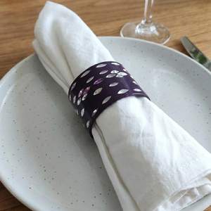 Elegant Purple Metal Napkin Ring with Cutout Leaf Pattern Design Luxury Decorative Dining <b>Table</b> Decor Accessory for Wedding - Product Image 1