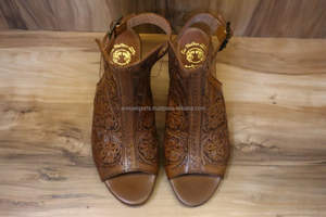 Handmade Real <b>Leather</b> Women Western Stylish <b>Tooled</b> <b>Leather</b> Casual Outdoor Flower Footwear Open Toe Sandals - Product Image 6