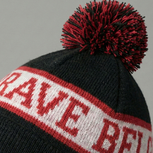 Bonnet noir et rouge avec broderie de lettres, unisexe, adulte, bonnet d'hiver décontracté pour l'extérieur, 100% acrylique, tricoté, avec pompon - Product Image 6