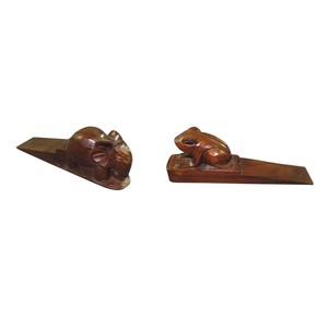Butée de porte éléphant en teck artisanal, vente en gros |   Artisan de Moradabad - Product Image 1