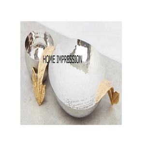 Bol moderne en acier inoxydable et feuille de laiton de qualité supérieure Vaisselle moderne Dessert Fruits secs Bol de service au prix le plus bas - Product Image 1