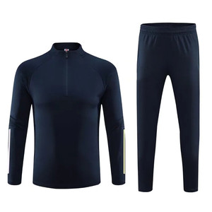 Ensembles de survêtements de football unisexes en polyester légers, respirants et imperméables, personnalisables avec fermeture éclair intégrale et capuche, pour la vente en gros - Product Image 3