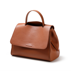 Sac à main minimaliste à rabat en cuir véritable pour femme, usage quotidien, couleur beige, deux poignées, design élégant - Product Image 4