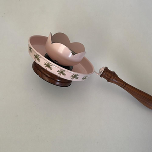 Brûleur d'encens en métal thermolaqué à forte demande, distributeur de Bakhoor Oud et bois de santal pour usage religieux à la maison ou au bureau - Product Image 5