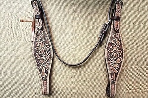 Bridon en cuir de luxe, magnifique têteuse et peitoral en cuir de style western, couleur marron - Product Image 5