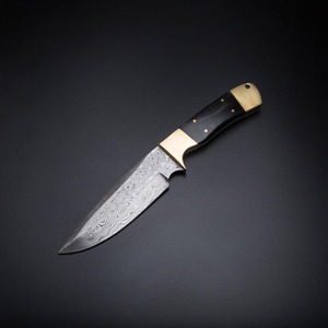 Couteau de chasse en acier Damas fait main, lame fixe, couteau tactique de survie pour le camping avec embout en laiton - Product Image 3