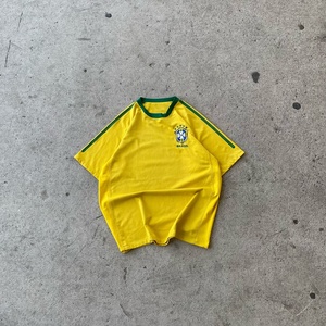 เสื้อฟุตบอลบราซิลสไตล์เรโทรสุดฮิต ผ้าตาข่ายโพลีเอสเตอร์ เสื้อซ้อมฟุตบอล ปักลายคุณภาพสูง สไตล์วินเทจ เสื้อฟุตบอลสั่งทำพิเศษ - Product Image 1
