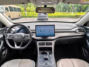 B-Y-D Chazor 05 2024, Sedán Híbrido Enchufable (PHEV) Usado, Volante a la Izquierda, Vehículo Familiar con Autonomía NEDC de 101-200 km y Batería de 70-90 kWh - Product Image 2