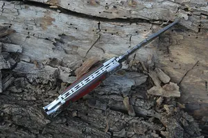Cuchillo Plegable Recto de Acero de Damasco Hecho a Mano DIY con Bloqueo Trasero, Mango de Madera Pakka Multicolor, Personalizable OBM OEM para Camping - Product Image 2