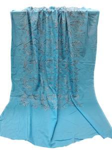 Tissu en coton bleu ciel de qualité supérieure, brodé de sequins, motif floral et spirale, travail de sequins sur toute la surface, tissu doux tissé pour robe - Product Image 4