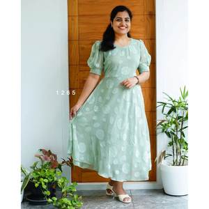 FANTAISIE GEORGETTE IMPRIMÉE SEULEMENT ROBE VERT MER - Product Image 1