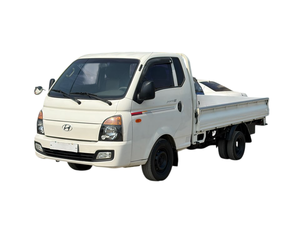 รถกระบะสีขาวสำหรับงานเบา ขนส่งสินค้าอเนกประสงค์ - Product Image 1