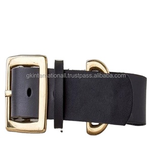 Collar de cuero para perro hecho a mano con hardware de latón, elegante, disponible en tres colores vibrantes, todos los tamaños - Product Image 1