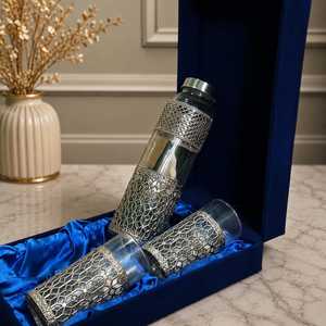 Custom <b>Vintage</b> <b>Glass</b> Water <b>Bottle</b> With Lid For Drinking Home Kitchen Office And Outdoor Use - Product Image 1