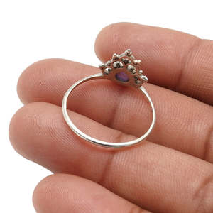 แหวนพลอยอเมทิสต์ธรรมชาติ ทำจากเงินแท้ 925 งานแฮนด์เมด เป็นมิตรกับสิ่งแวดล้อม เครื่องประดับสไตล์โบฮีเมียน มีจำหน่ายในราคาขายส่ง - Product Image 4