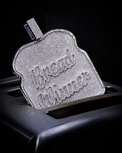 จี้และชาร์มฮิปฮอปเงินแท้ 925 ประดับมอสซาไนต์ รูปทรงขนมปัง ดีไซน์สร้างสรรค์ พร้อมตัวอักษรชื่อแบบมีประกายวิบวับ สำหรับทุกเพศ - Product Image 3