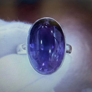 แหวนเงินแท้ 925 คุณภาพสูง หรูหรา สำหรับผู้หญิง ประดับด้วยหินออบซิเดียนสีดำและอเมทิสต์ธรรมชาติ H.A. ราคาสุดคุ้มสำหรับอัญมณี - Product Image 1