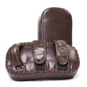 Pads de Boxeo Tailandés Muay Thai, Extra Gruesos, de Cuero con Acabado Mate, con Embalaje Personalizado, Escudo Protector para Patadas - Product Image 2