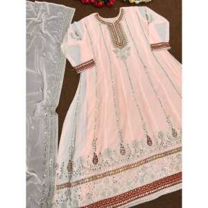 Magnifique robe Anarkali pour soirée avec un dupatta fantaisie - Product Image 6
