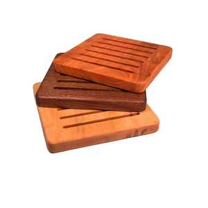 Porte-savon carré en bois à fentes, accessoires de salle de bain, Skies Trader - Product Image 1