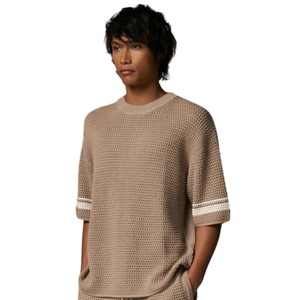Camiseta de punto de ganchillo con rayas en contraste, color marrón, manga corta, tejido texturizado, informal de verano, transpirable, cuello redondo. - Product Image 4