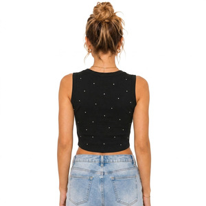 Camiseta sin mangas personalizada con abertura frontal de pedrería blanca y dobladillo puntiagudo para mujer, de algodón, corte ajustado, estilo Y2K Glam Crop, para fiesta, de fábrica - Product Image 4