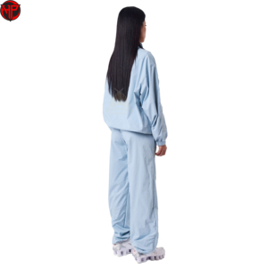 Conjunto Deportivo Casual Cortavientos para Mujer, Nuevo Diseño, Cierre Completo, Ligero, de Nailon, Ecológico, Reversible y Transpirable - Product Image 2