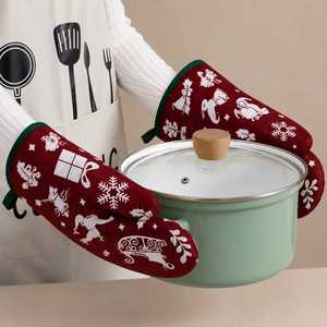 Christmas Printed Design 100% Cotton Customized <b>Oven</b> Mitten at Cheapest Price Manufacturer in India. - Product Image 1