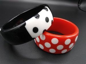 Wholesale Handmade Resin <b>Bangles</b> Colorful Fashion Bracelets for Women Girls Suitable for Wedding Party Festival Daily Wear - Product Image 3