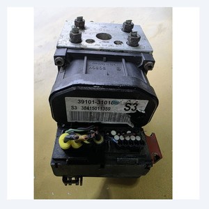 Unité de pompe hydraulique ABS Bosch d'occasion Hyundai Kia 39101-31010 compatible avec l'unité de pompe hydraulique ABS Bosch, pièces auto. - Product Image 2