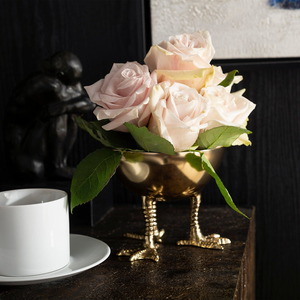 Frutero Decorativo de Pedestal con Forma de Pata de Pollo en Oro Antiguo para Decoración de Mesa de Comedor de Lujo - Product Image 3