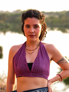 Top corto de ganchillo con cuello halter, estilo bohemio, para verano, festival, bralette hecho a mano, top corto de punto de algodón morado, top hippie sin espalda para mujer - Product Image 3